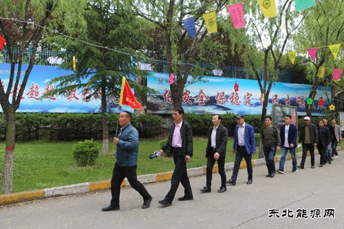 铜川矿业公司下石节矿：安全之声满矿山
