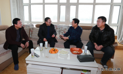 兴凯湖电业局：局党委书记李铁柱走访慰问退休老干部
