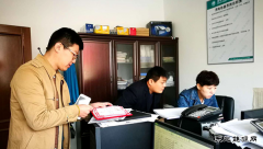 兴凯湖电业局：省电力公司客服部到青山供电对行业服务明星进行测