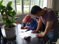 高山煤矿工会：金秋助学 摸底工作结束