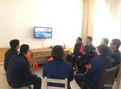 恰库尔图超限检测站收看了庆祝大会、阅兵仪式和群众游行