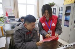 潞安焦化：“移动课堂”精彩多 “红马甲”送全会精神进车间