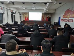 黔金煤业组织开展“学理念、固机制、抓落实、保安全”培训
