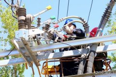 佳木斯汤原供电公司：把扶贫责任扛在肩上