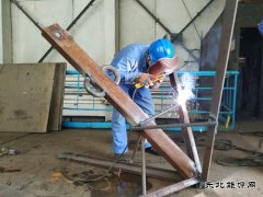 牡二电厂：“党建+秋检”，织密“双节”安全网