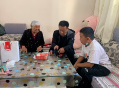 阿勒泰执法支队富蕴执法大队： 圆梦“微心愿”有事“我帮你”