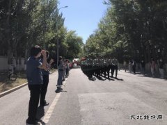 哈巴河执法大队：欢送退役老兵光荣返乡 珍重，老兵！