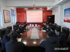 蒲白西固煤业：为专业技术人员授书 助推专业知识及业务能力提升