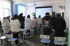 蒲白矿业技工学？构夜廊罩魈饨逃疃