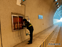 富蕴执法大队：联合多部门开展“节前”公路安全隐患排查