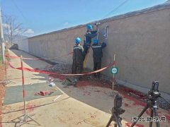 南方电网云南曲靖会泽供电局装新电表确保用户亮堂过春节