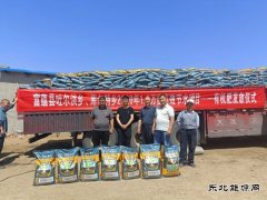 富蕴县库尔特乡布拉特村：免费发放化肥助力春耕生产