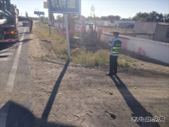 富蕴执法大队：及时制止公路用地涉路施工违法行为