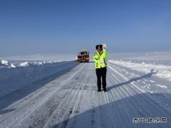 哈巴河执法大队：我为群众办实事，除雪保畅保安全