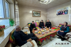 ：Ｖ捶ù蠖：温情看望送祝/yejiebaitai/2024/0219/＃旰樯钆诵