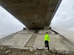 阿勒泰执法支队哈巴河执法大队：雨雪天气排查隐患保安全