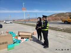 公路用地擅自摆摊设点、执法人员说理式执法保安全