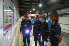 中能袁大滩矿业：砺剑出鞘守防线 巡查小队护安全