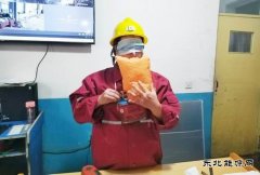 牛儿庄采矿公司：安全应急30秒盲戴自救器演习