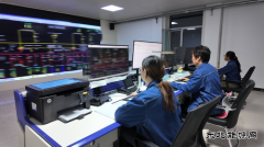 国网巴林右旗供电公司：你享双节长假我递右电情深&#8203;　　