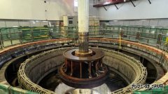 镜泊湖厂3号机组转轮顺利吊出整机改造进入关键阶段