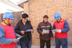 国网红山区供电公司：主动走访暖民心 供电服务有温度